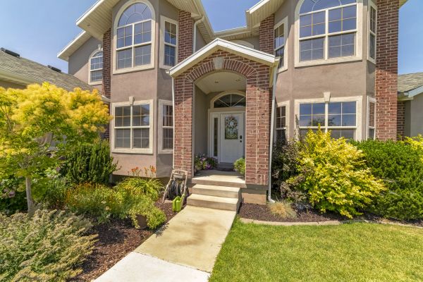 Transom Window Replacement in Hutto